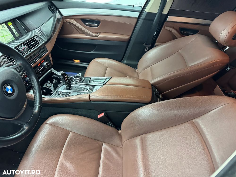 BMW Seria 5 525d xDrive Aut. Luxury Line - 22