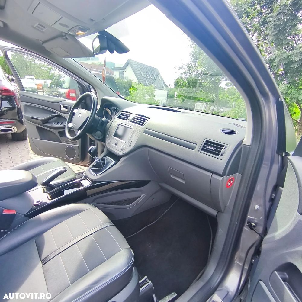 Ford Kuga 2.0 TDCi 4WD Titanium - 14