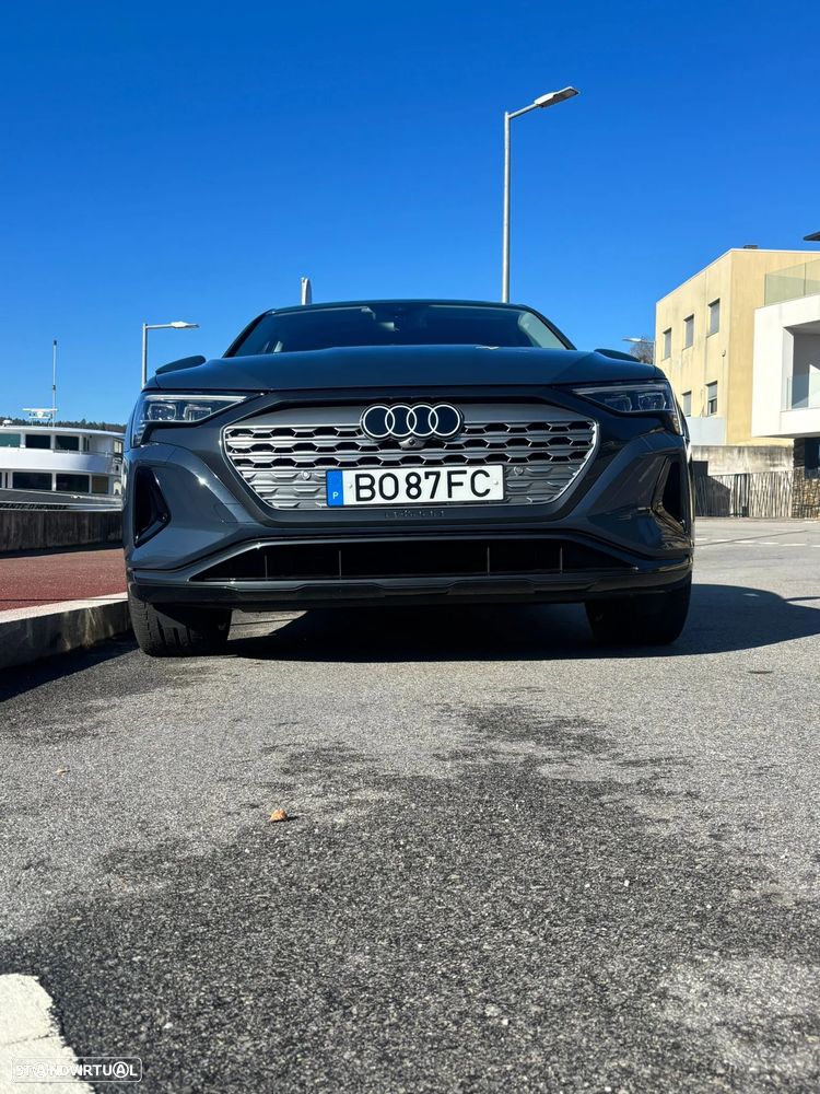 Audi Q8 e-Tron Sportback 55 quattro Advanced - 11