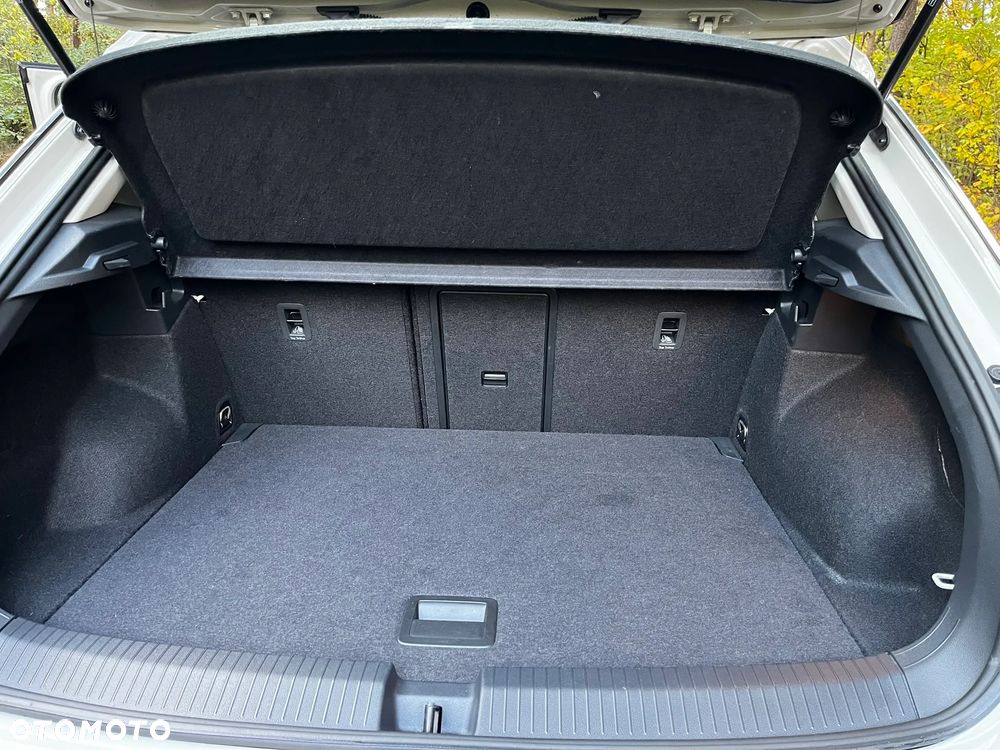 Volkswagen T-Roc 1.5 TSI Life DSG - 32