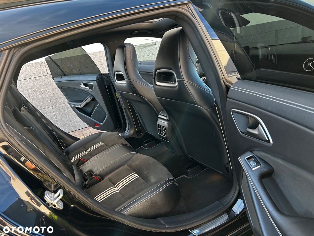Mercedes-Benz CLA 220 d 7G-DCT Peak Edition - 26