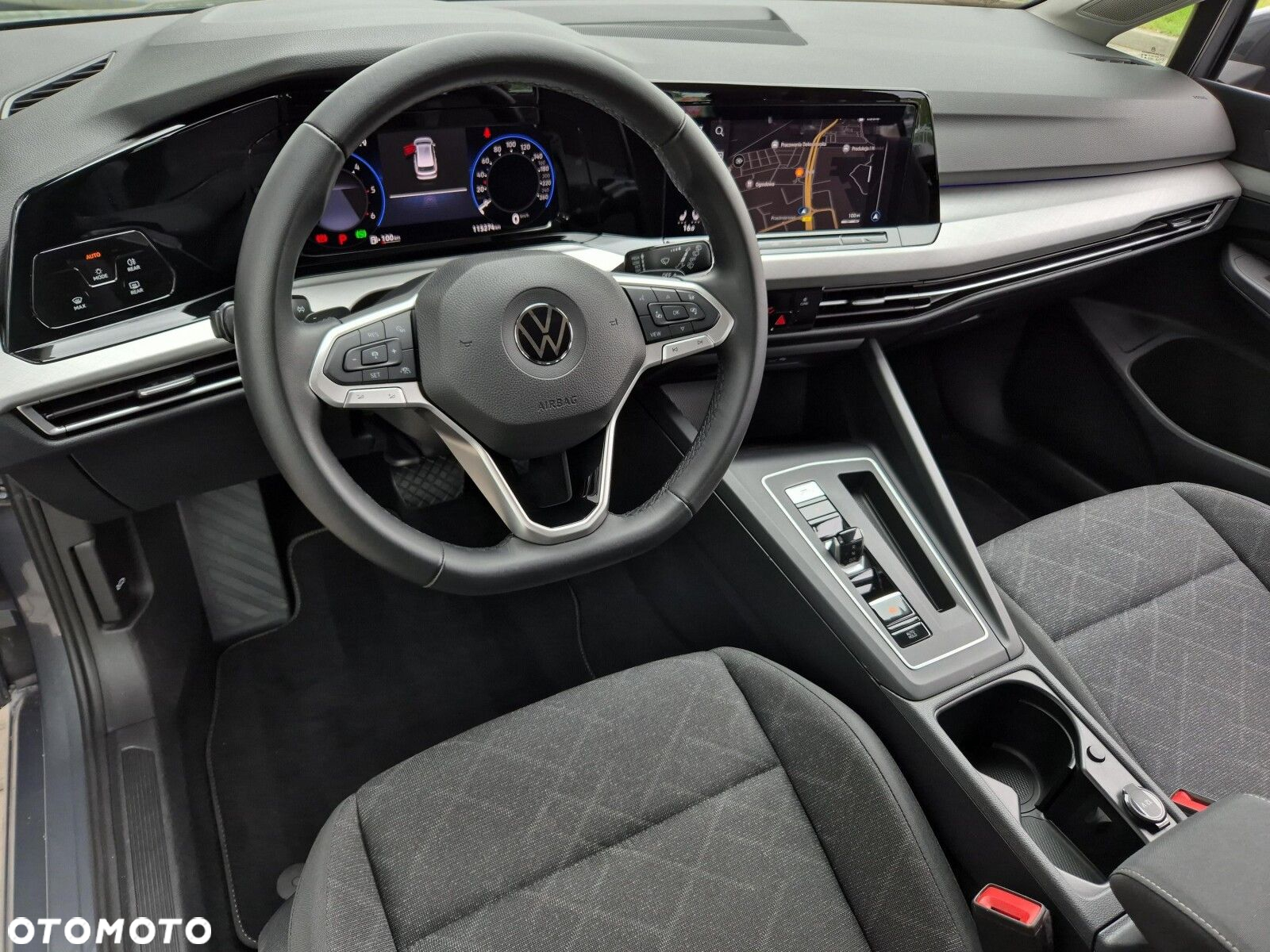 Volkswagen Golf - 9