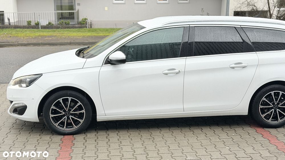 Peugeot 308 e-HDi 115 Stop & Start Allure - 30