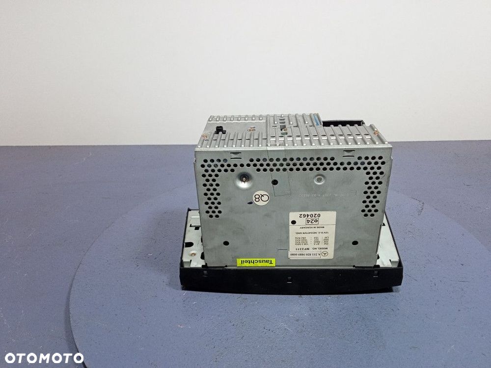MERCEDES E KLASA W211 RADIOODTWARZACZ CD A2118209889 - 4