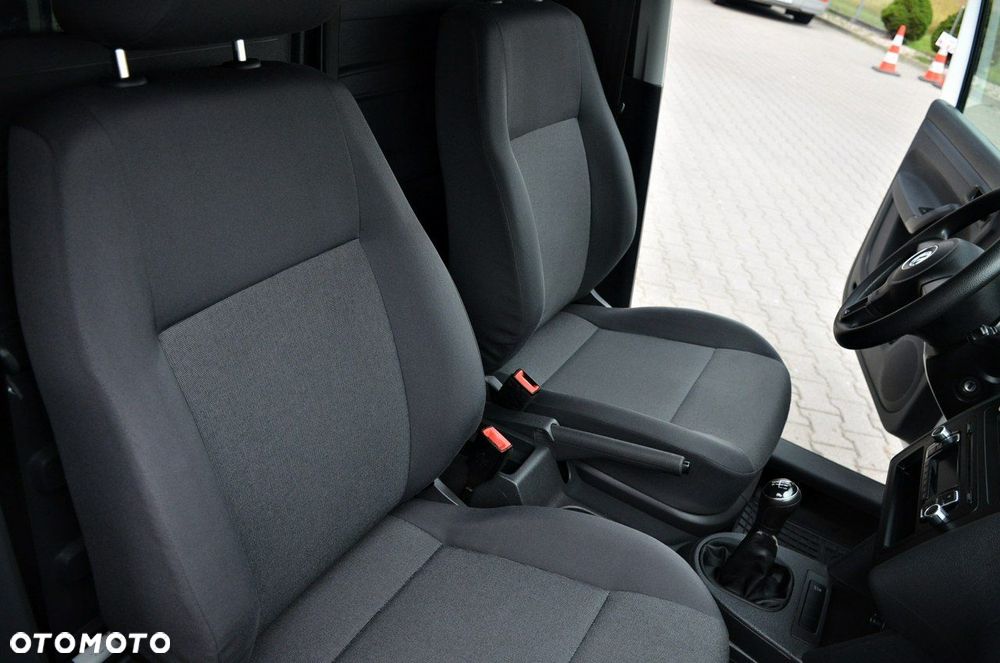 Volkswagen Caddy - 24
