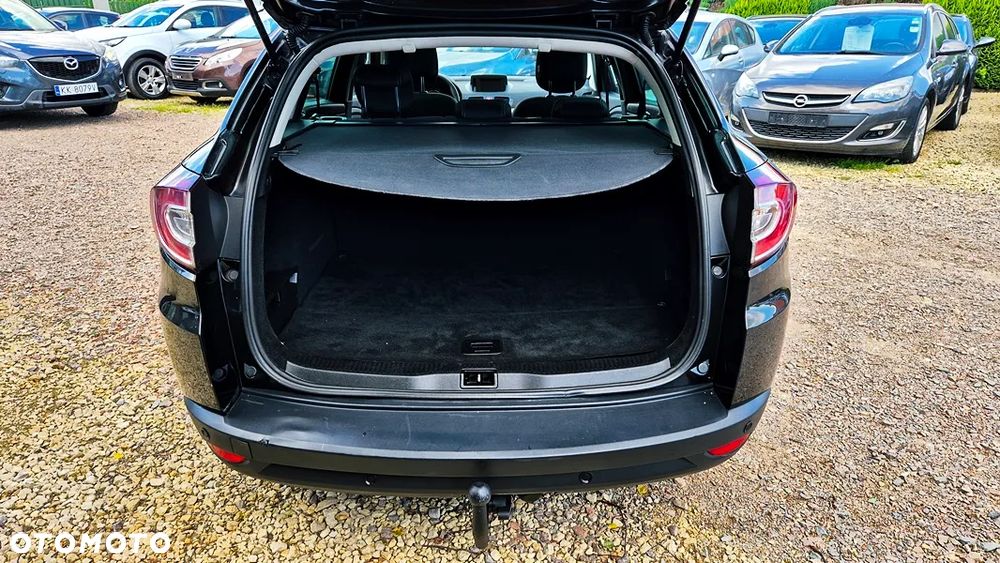Renault Megane TCe 180 Luxe - 32