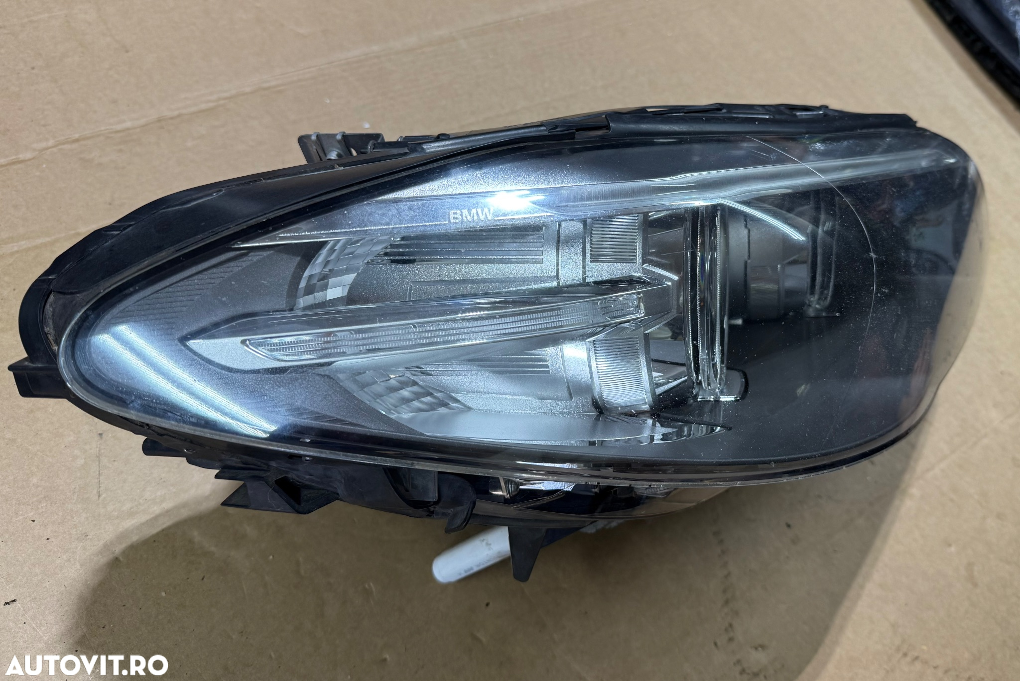 Far dreapta complet BMW seria 5 F10, F11 Lci facelift an 2013-2015 fara defect cod 7317134 - 3