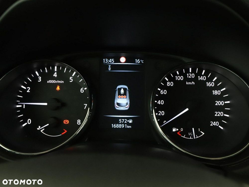 Nissan Qashqai 1.6 DIG-T N-Connecta - 23