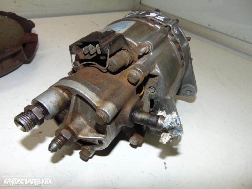 Ford Transit 2.5 modelo 1991 motor antigo - 4