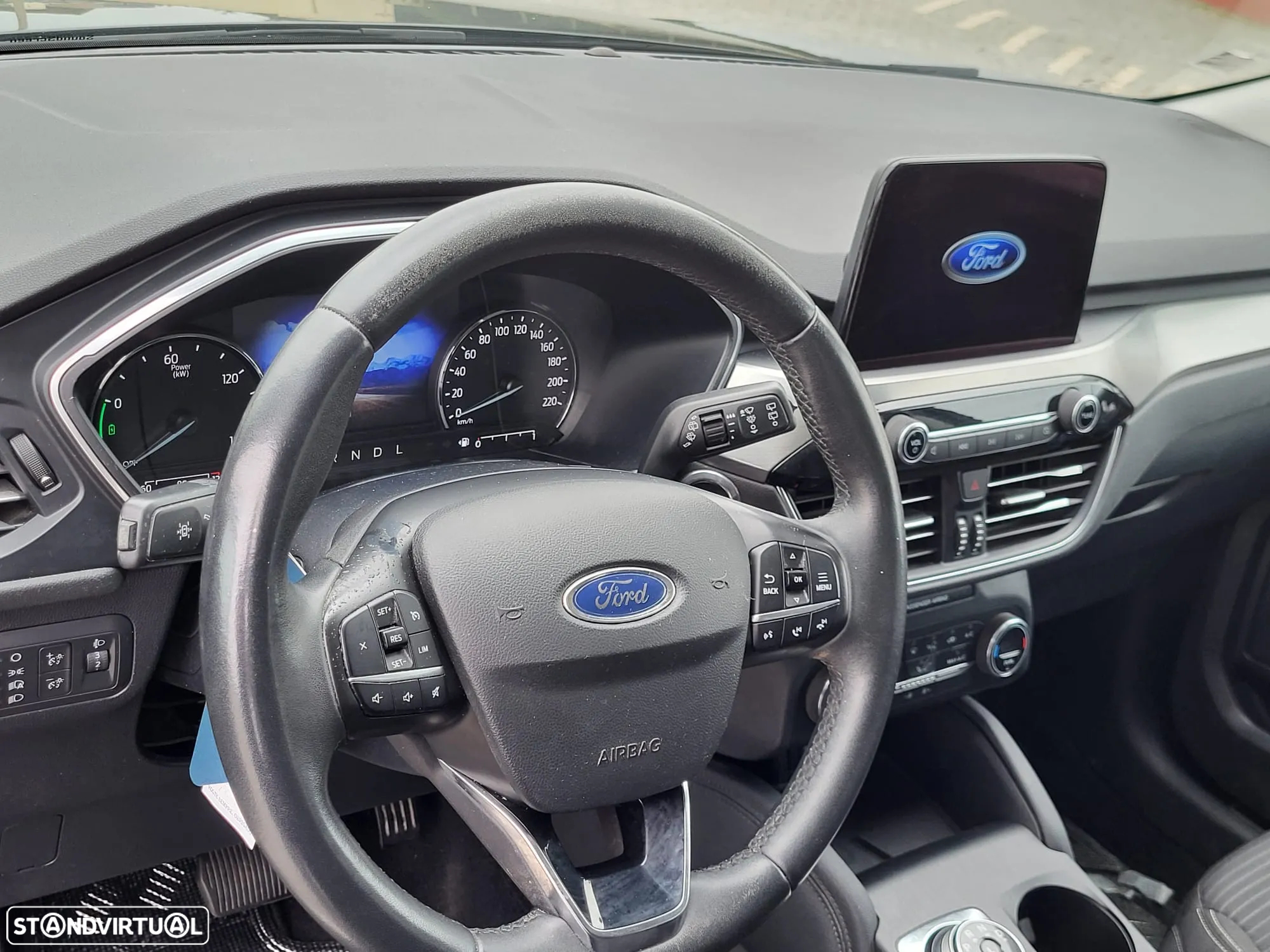 Ford Kuga 2.5 PHEV Titanium - 8