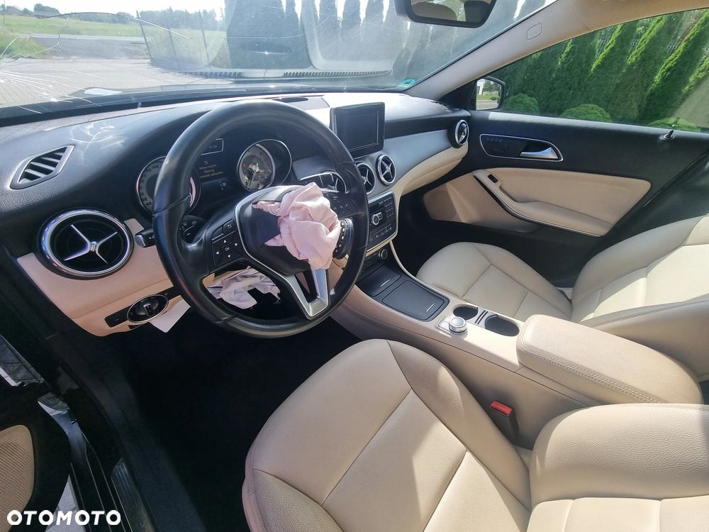 Mercedes-Benz GLA 200 (CDI) d 7G-DCT - 10