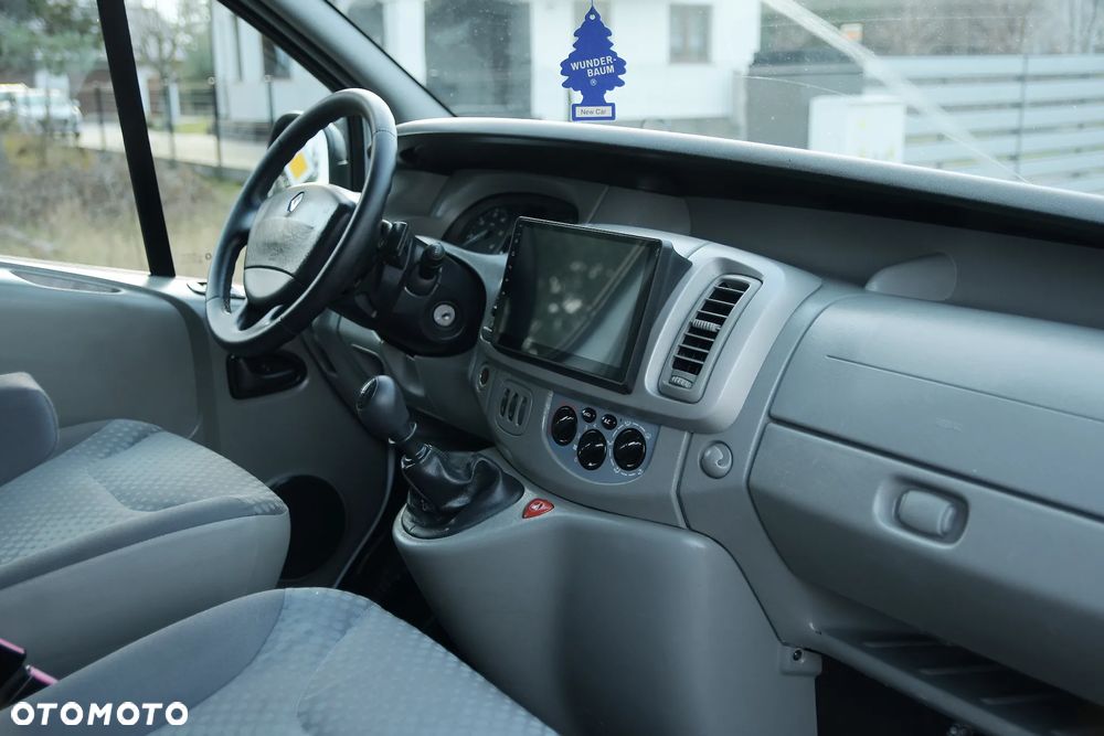 Renault Trafic - 20