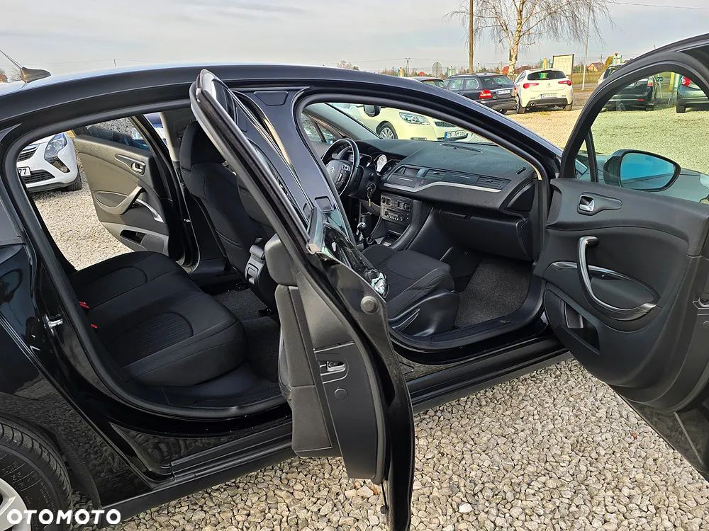 Citroën C5 2.0 16V Confort - 13