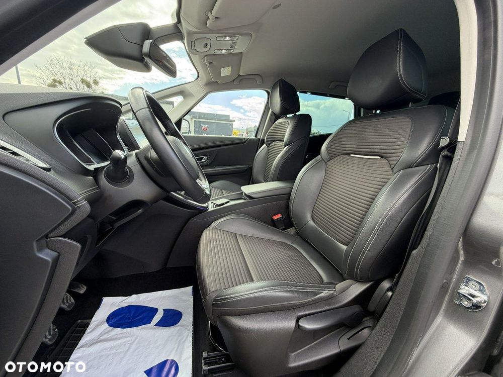 Renault Scenic - 20