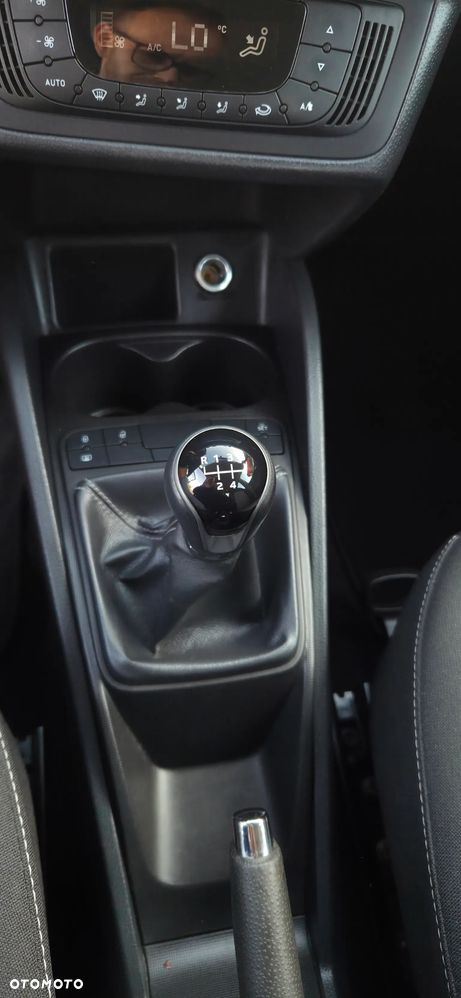 Seat Ibiza 1.2 TSI CONNECT - 29