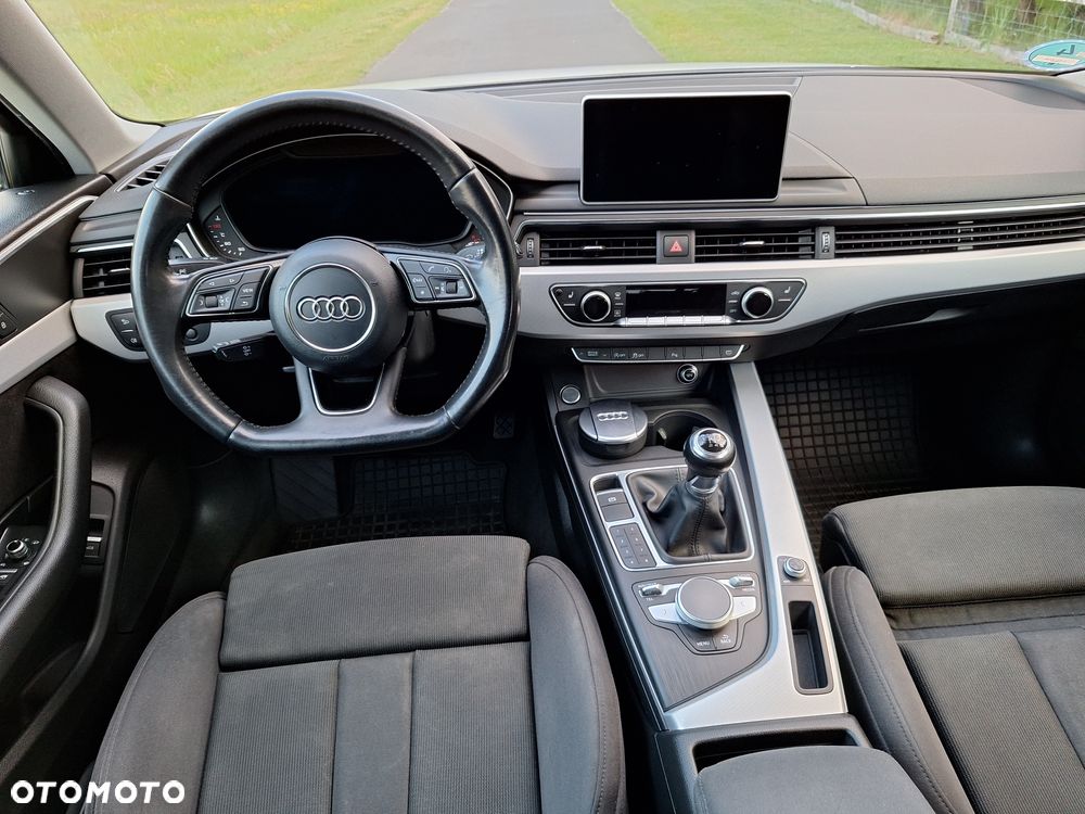 Audi A4 Avant 2.0 TDI DPF clean diesel Ambiente - 10