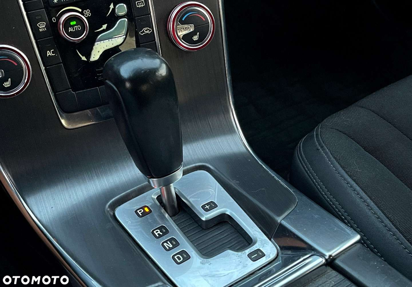 Volvo S60 - 25