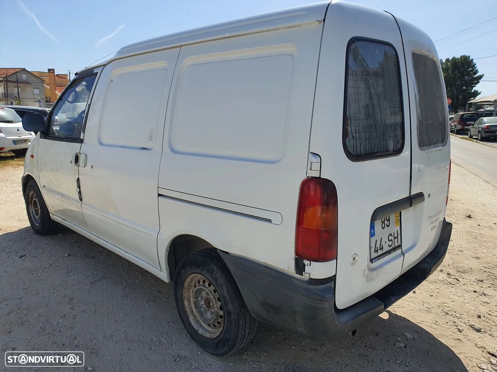 Nissan Vanette Cargo 2.3d - 6