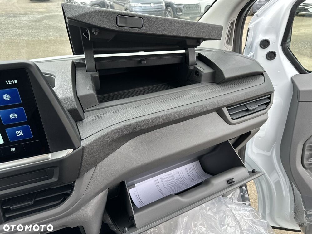 Volkswagen Transporter - 30