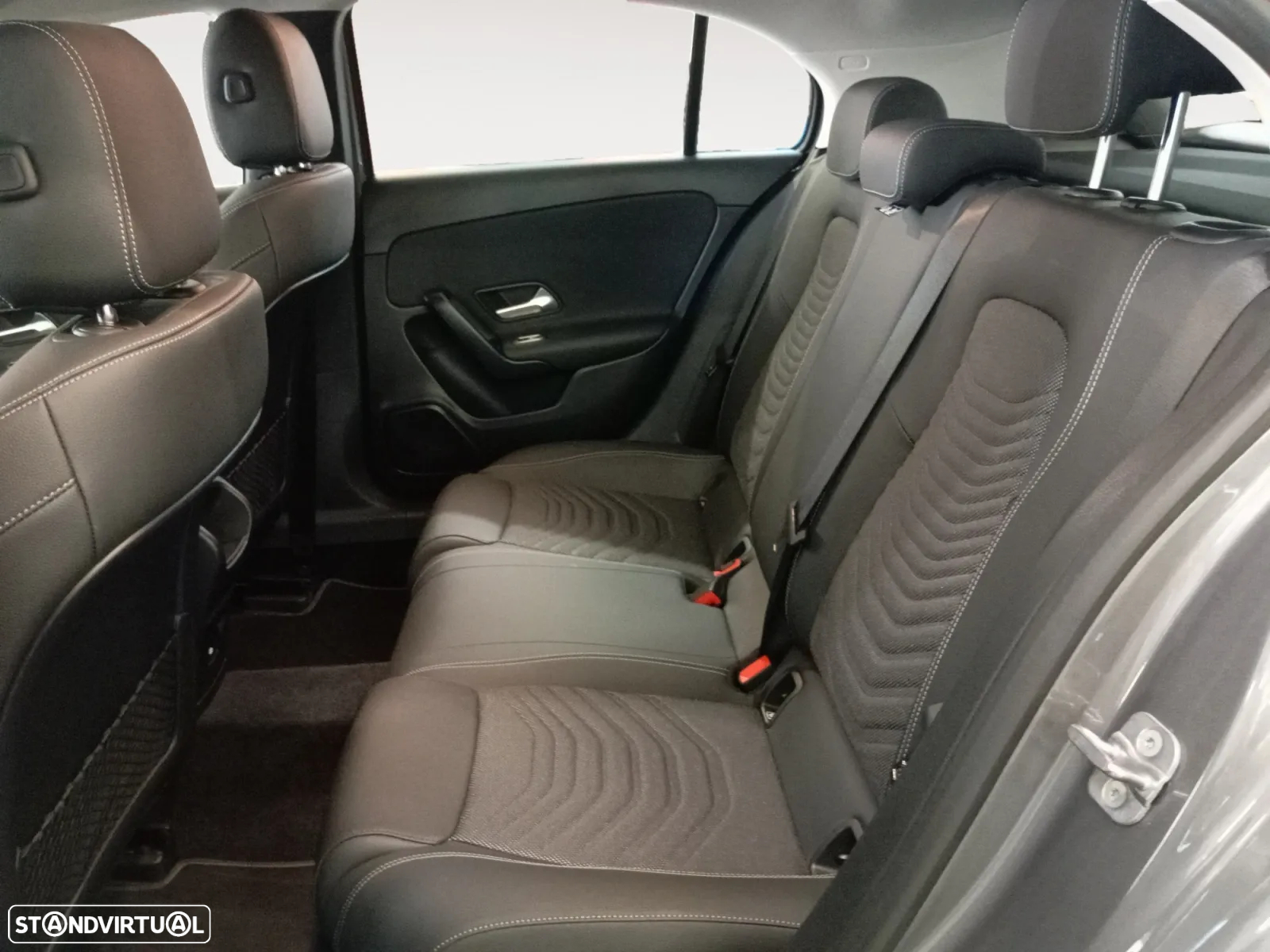 Mercedes-Benz A 200 Standard - 15