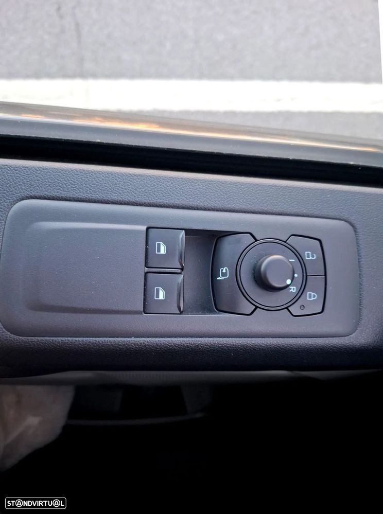 Ford Transit Custom 320 L2 2.0 EcoBlue Trend Aut. - 6