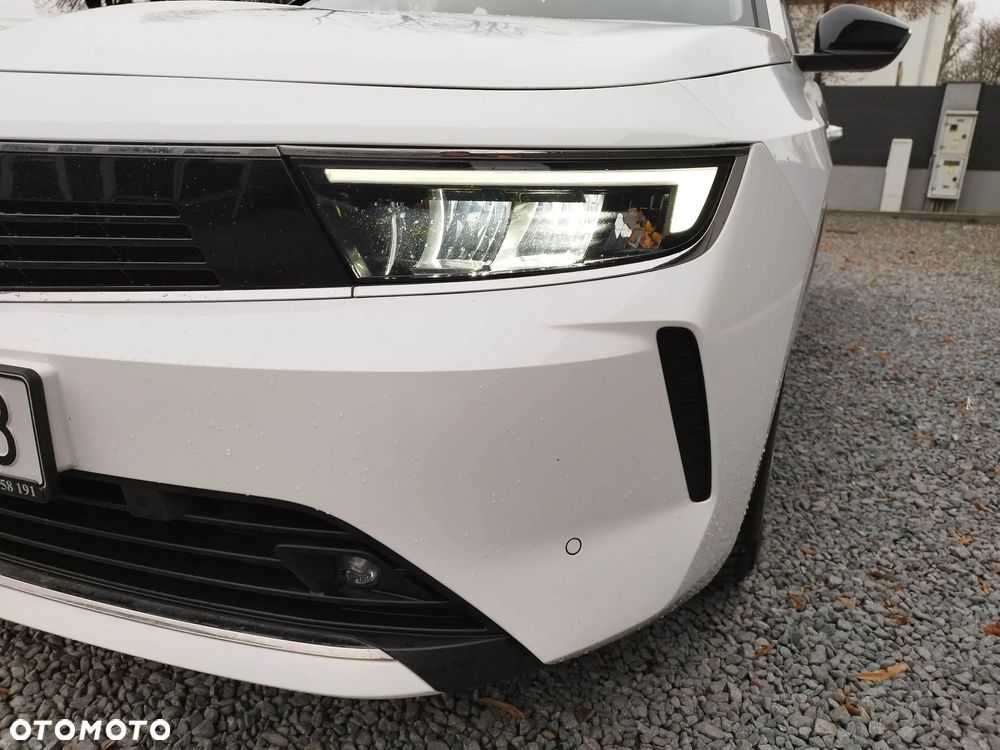 Opel Astra 1.2 Turbo Edition - 11