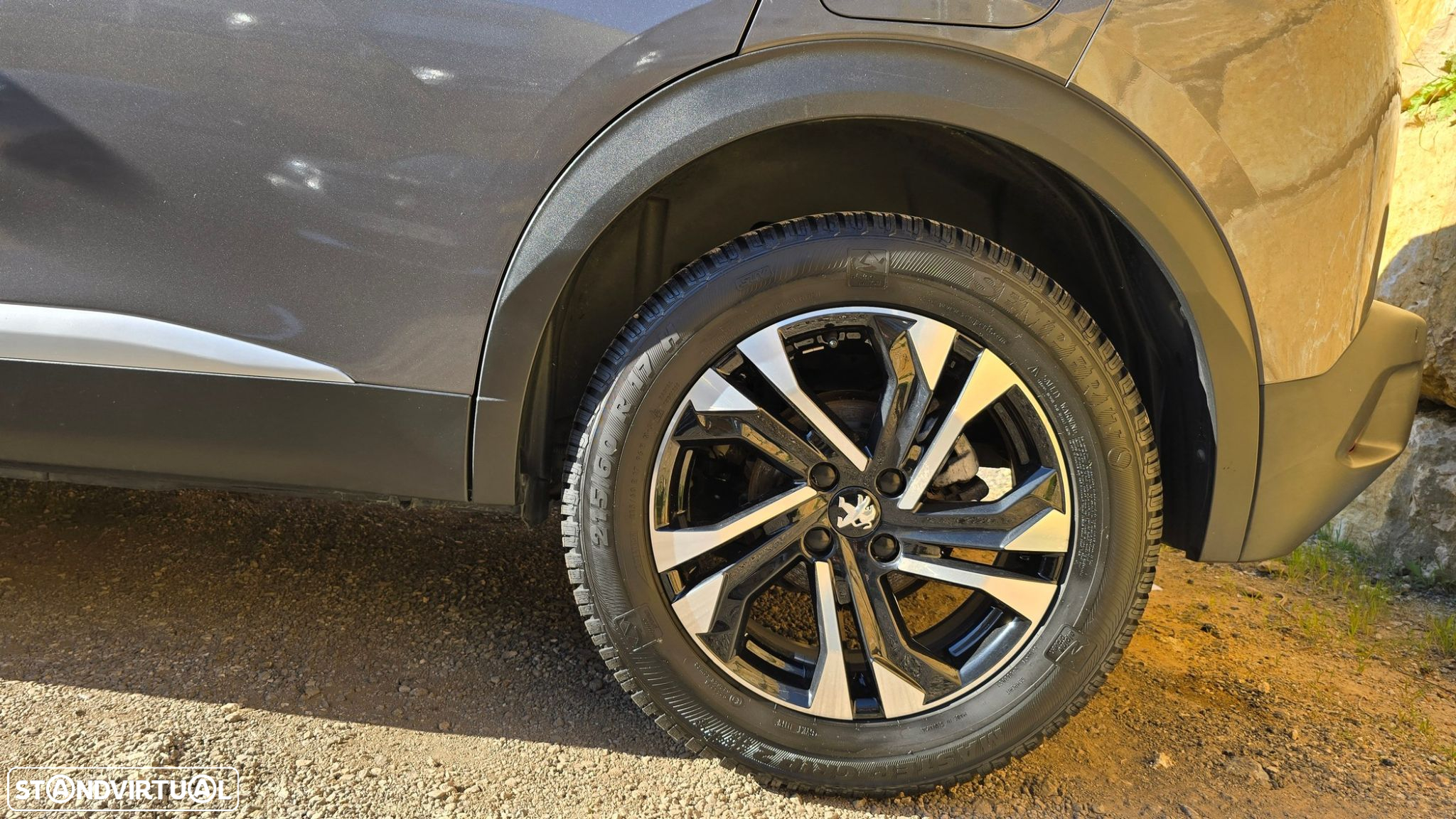 Peugeot 2008 - 59