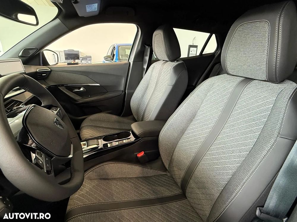 Peugeot 2008 - 7