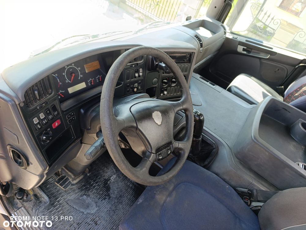 Scania P380 Liebherr 9/10 m3 - 16