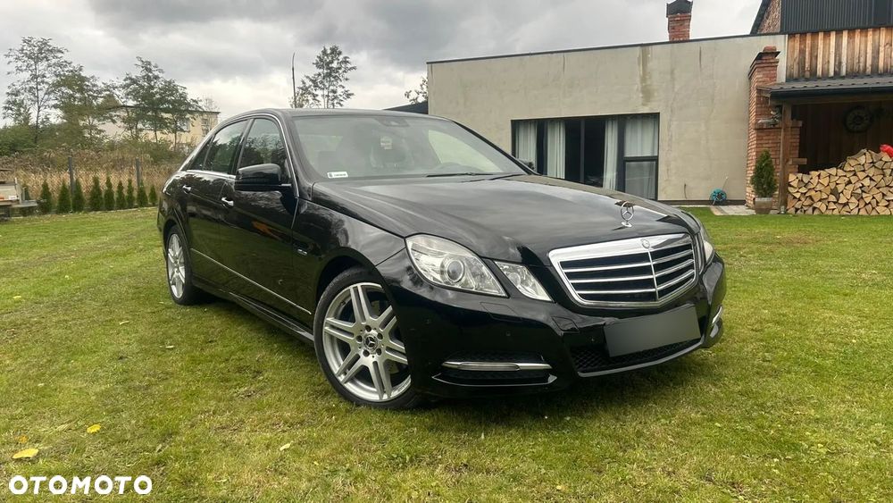 Mercedes-Benz Klasa E 350 CDI BlueEff - 1