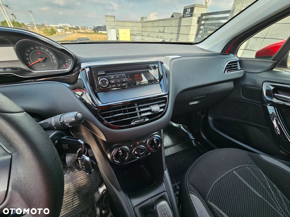 Peugeot 208 1.2 PureTech Active - 8