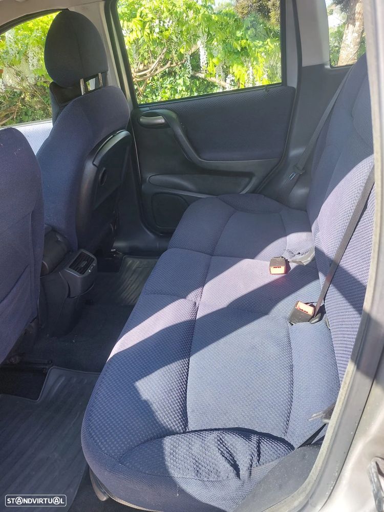 Fiat Stilo Multiwagon MW 1.9 JTD Dynamic - 24