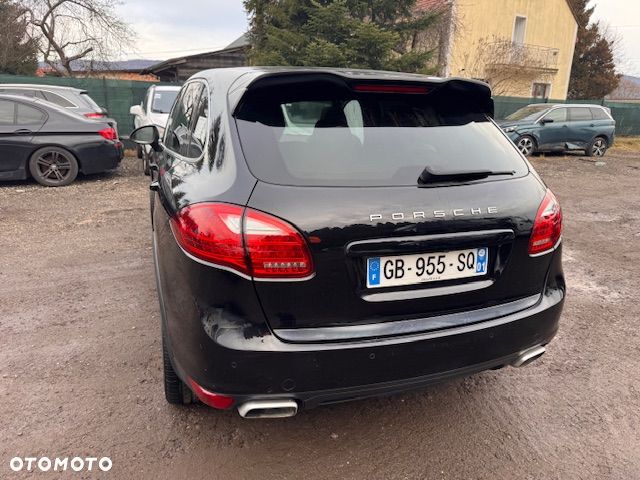 Porsche Cayenne Diesel Platinum Edition - 4