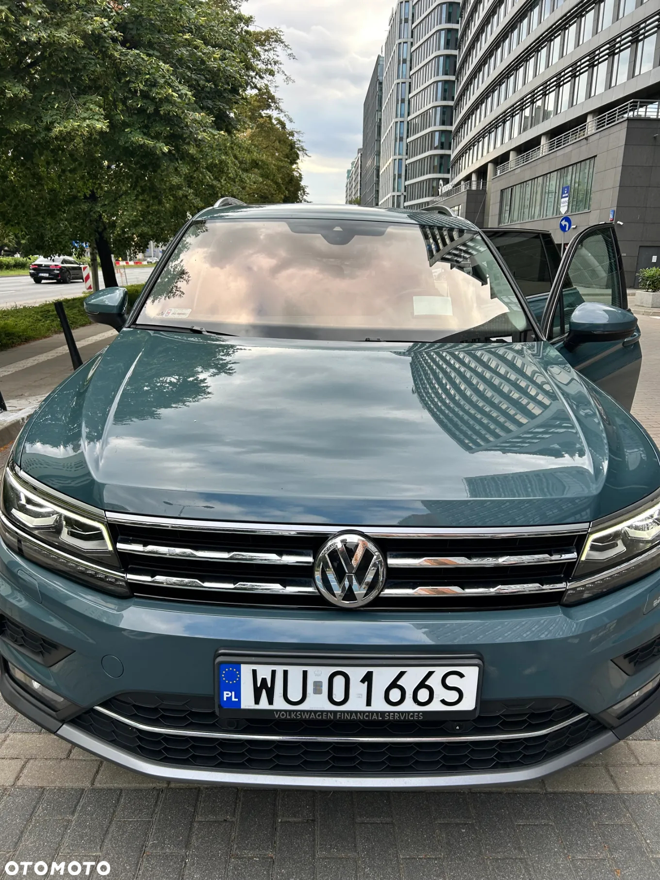 Volkswagen Tiguan Allspace 2.0 TSI 4Mot Highline DSG - 4
