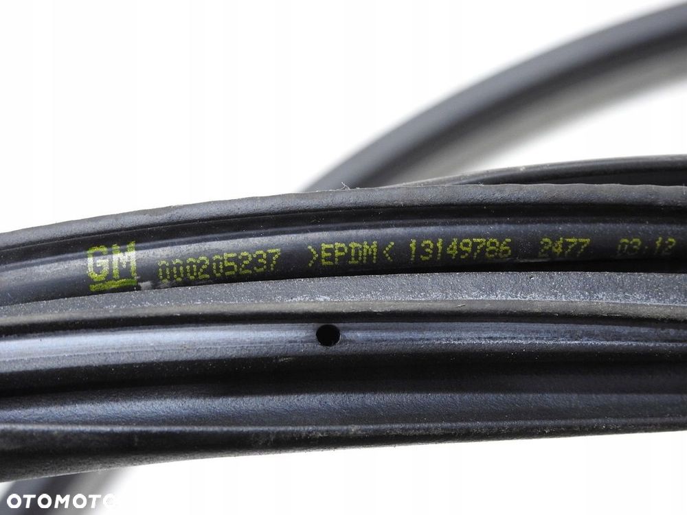 USZCZELKA DRZWI PRAWY TYŁ OPEL VECTRA C LIFT KOMBI - 7