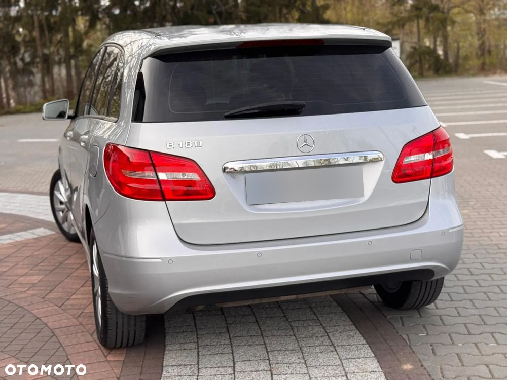 Mercedes-Benz Klasa B 180 (BlueEFFICIENCY) - 20
