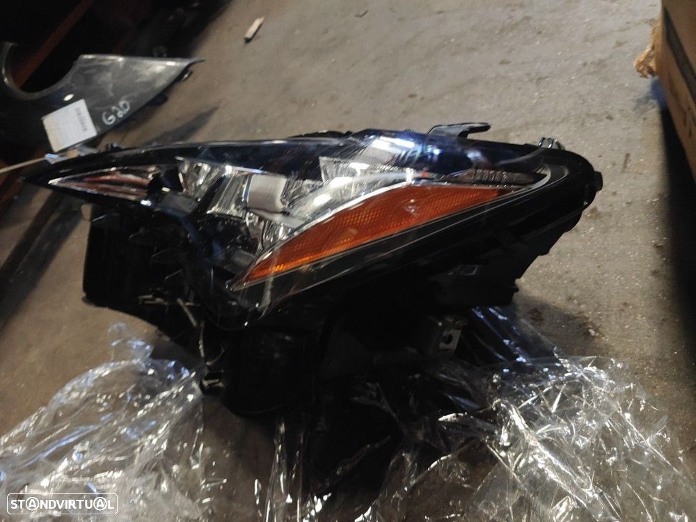 Farol Frente Esquerdo / Otica Esquerda Lexus Rc (_C1_) - 2