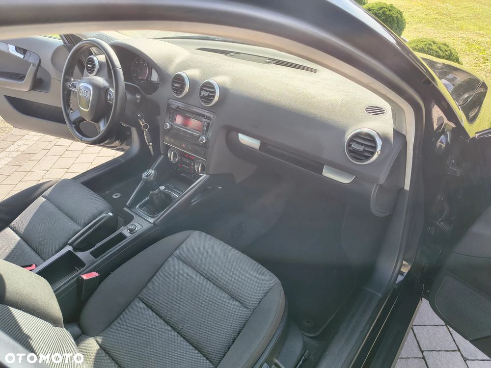 Audi A3 Sportback - 25