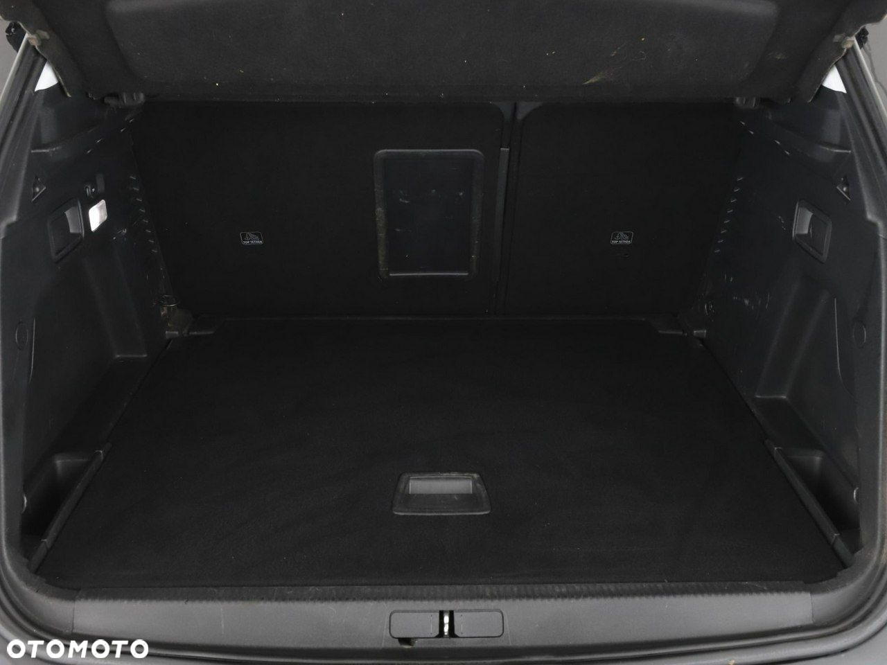 Peugeot 3008 1.2 PureTech Allure S&S EAT8 - 20
