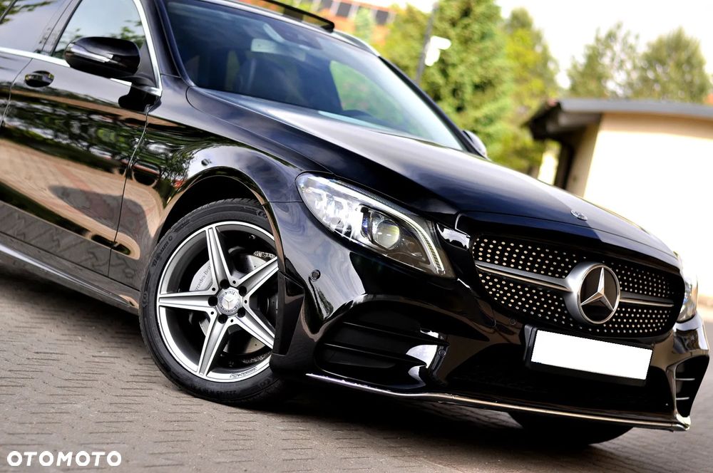 Mercedes-Benz Klasa C 220 d 4Matic 9G-TRONIC AMG Line - 7
