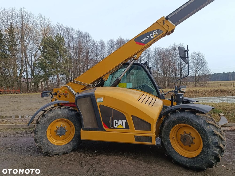 Caterpillar TH357D - 2