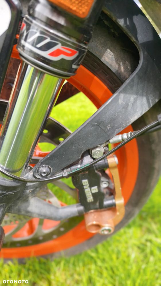 KTM Duke 390 - 8