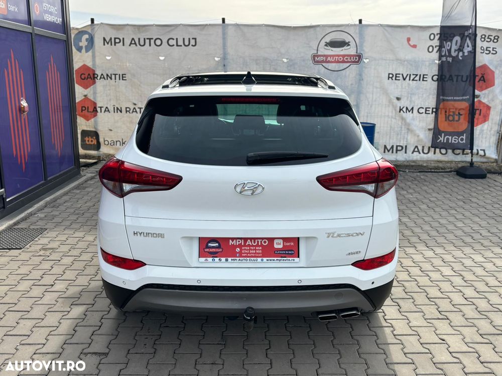 Hyundai Tucson 2.0 CRDI 4WD Automatik Style - 10