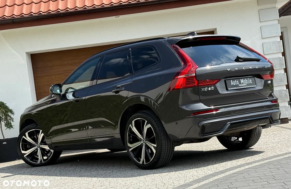 Volvo XC 60 B4 D AWD Plus Dark - 6