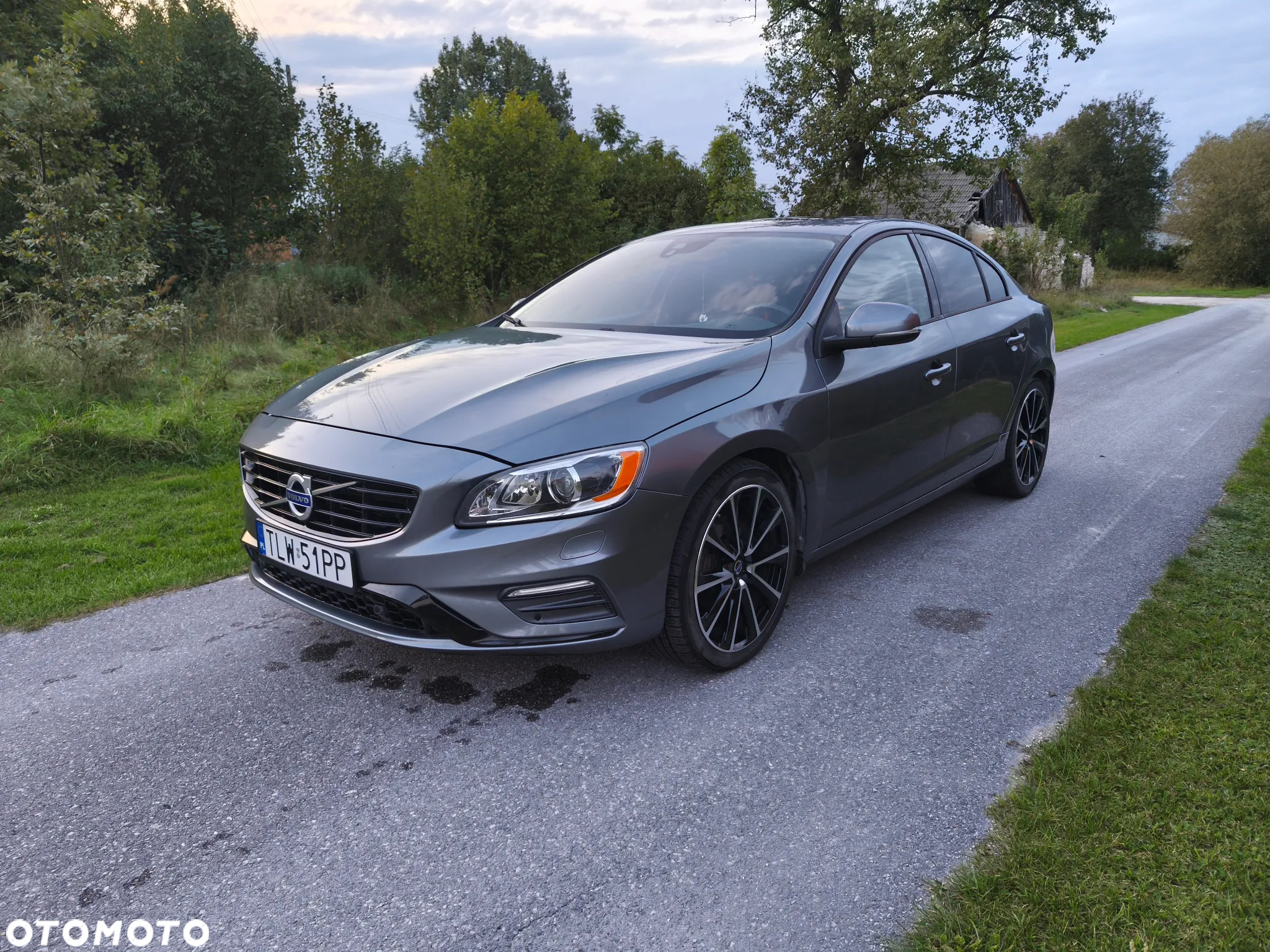Volvo S60 T5 R-Design Kinetic - 3