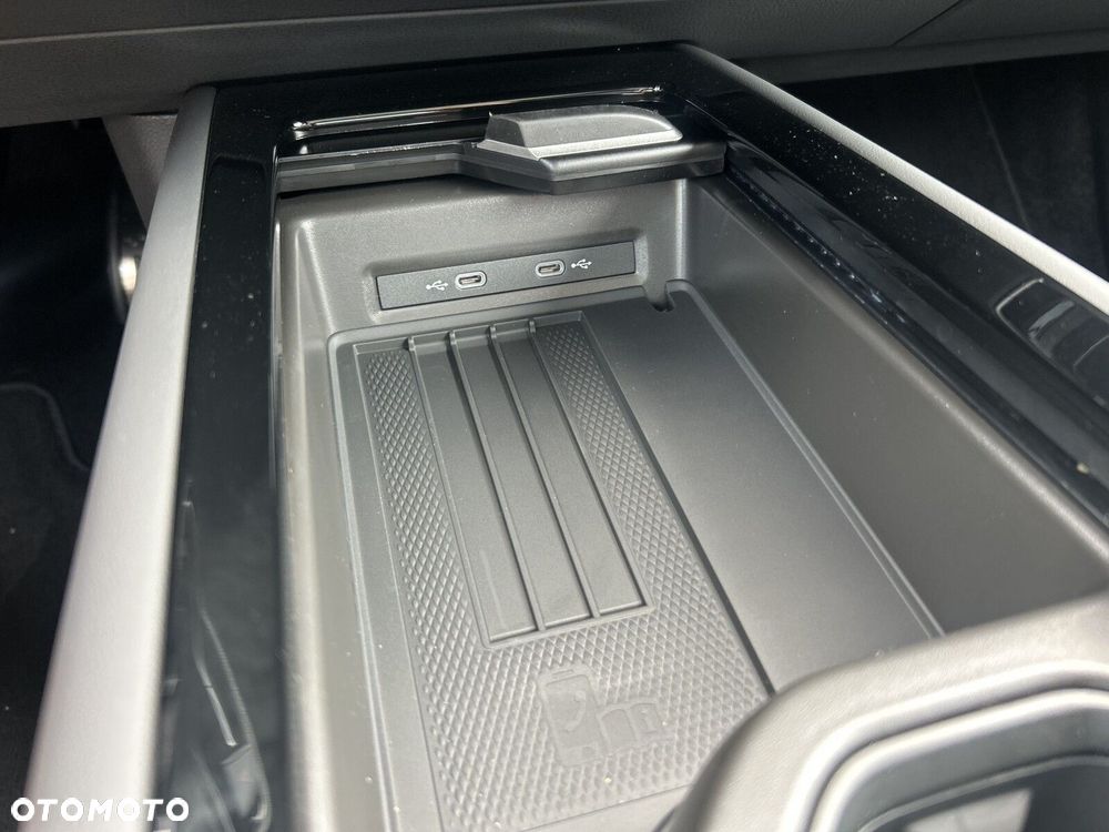 Volkswagen ID.7 86kWh GTX Plus 4Motion - 35