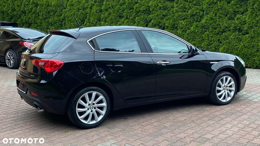 Alfa Romeo Giulietta 2.0 JTDM 16V Business - 8