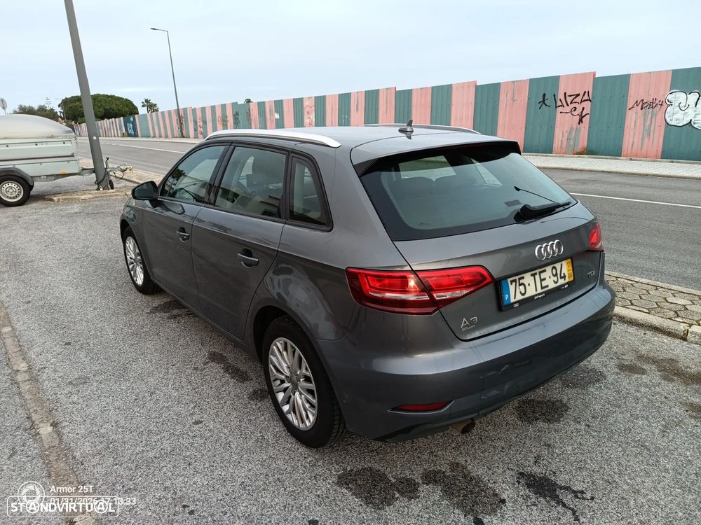 Audi A3 Sportback 1.6 TDI - 1