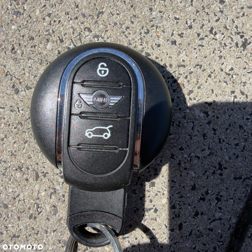 MINI Cooper Standard - 29