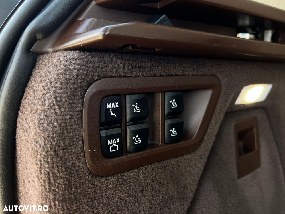 BMW X7 xDrive40i - 20